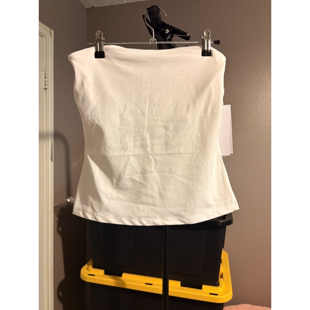 525 - White Fitted Tube Top - Sz XS